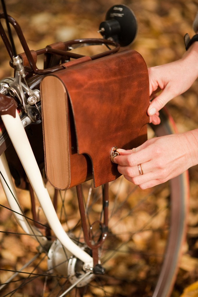 Walnut Studiolo Bicycle Accessories Bicycle Leather Pannier Bag - The &quot;Pocket Pannier&quot;