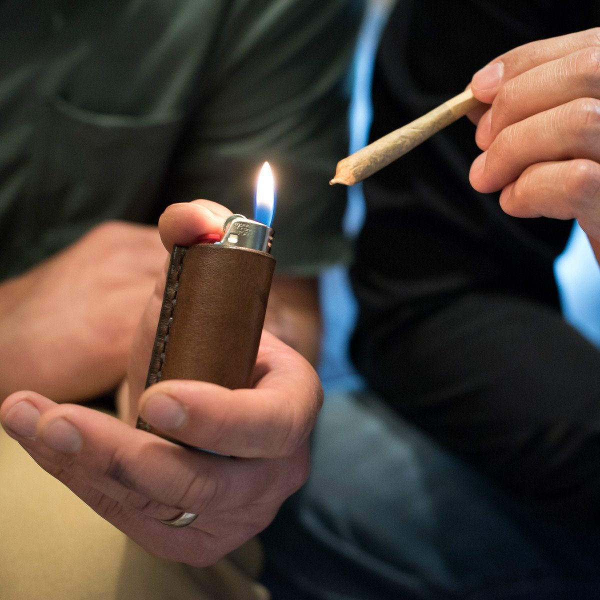 Walnut Studiolo EDC Leather Lighter Case Dark Brown